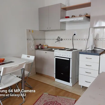 Daca Stan Apartment Belgrade