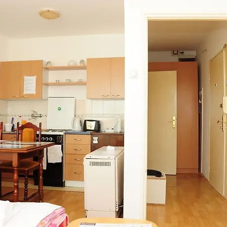 דירה Daca Stan Na Dan בלגרד