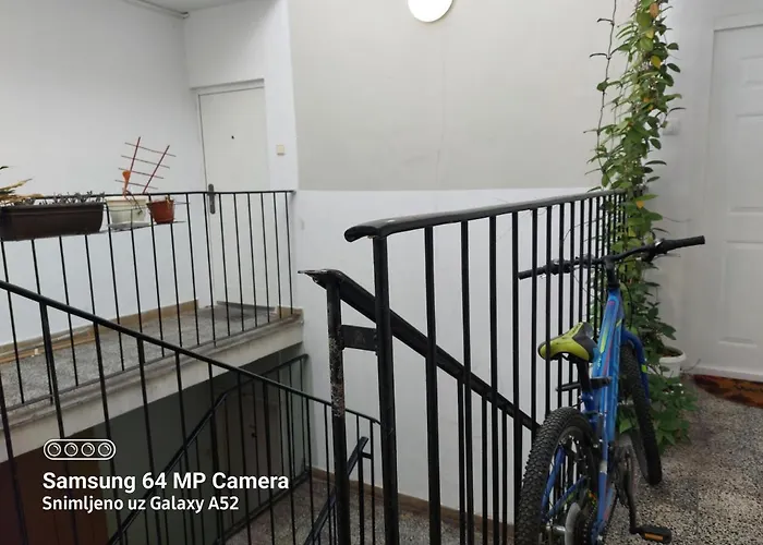 Daca Stan Na Dan Apartamento